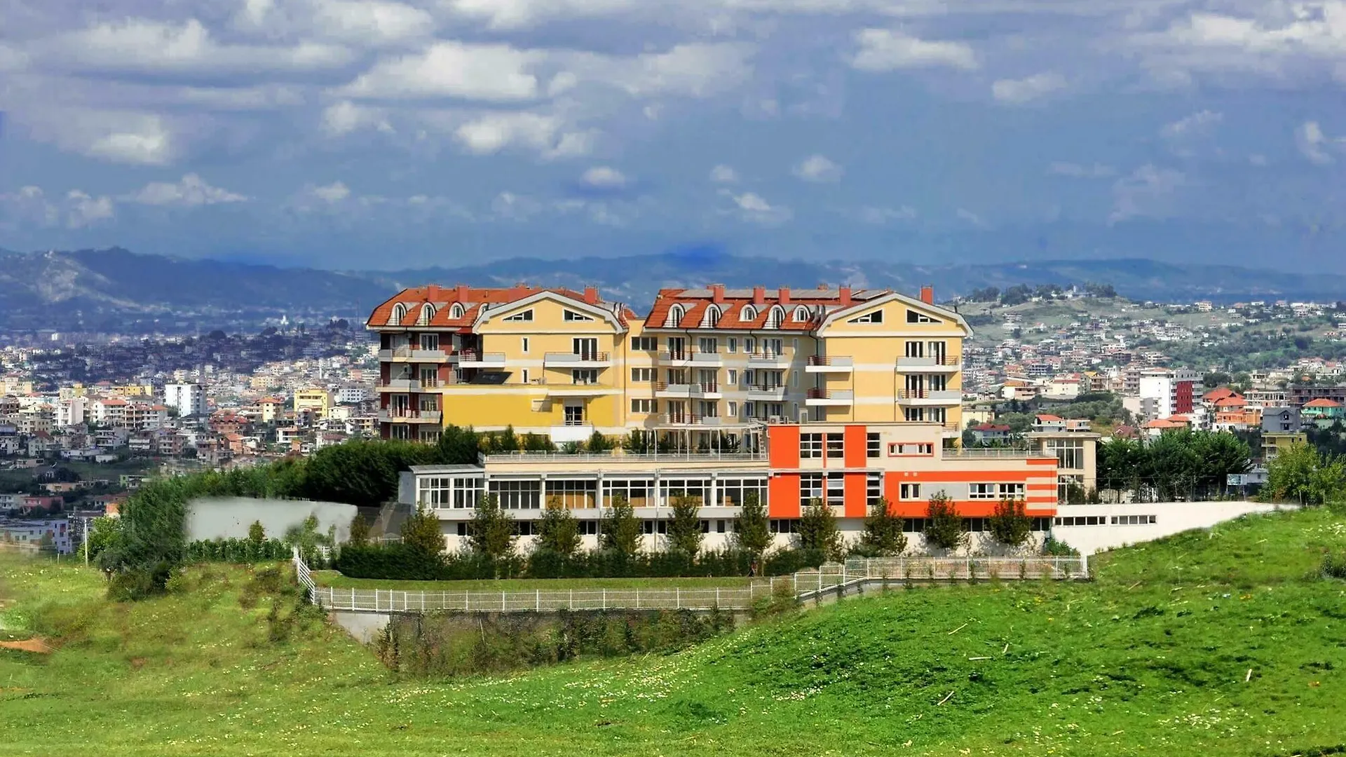 **** Hotel Dora Residence Collak Albanien